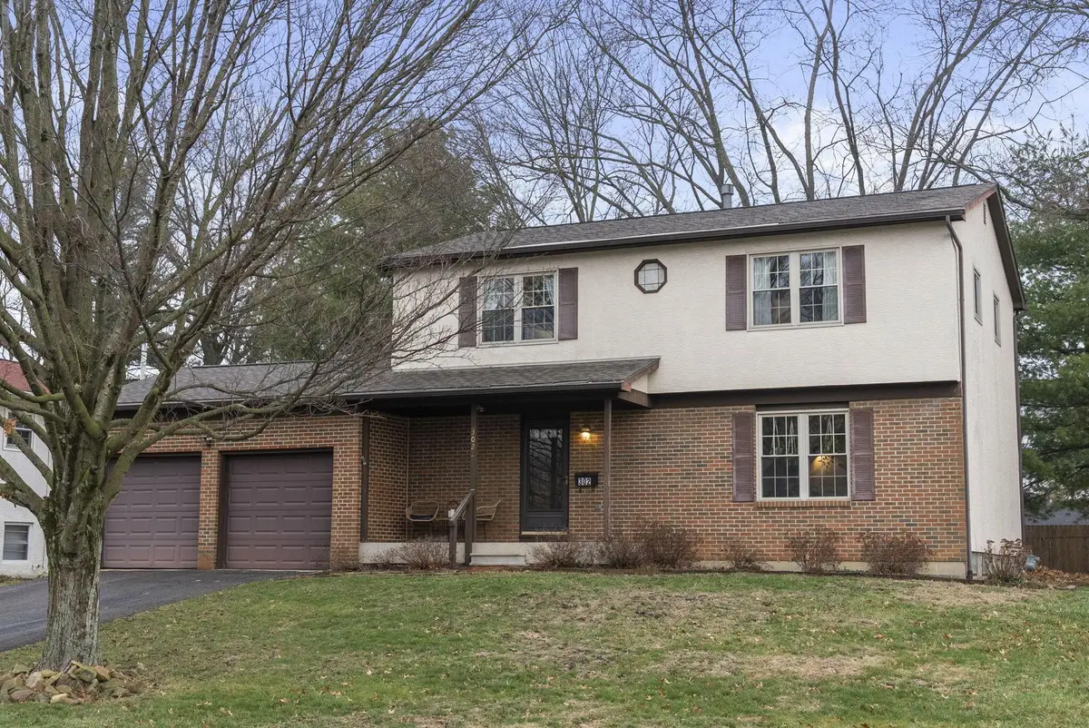 302 Cliffview Drive, Columbus, OH 43230 - Image #1