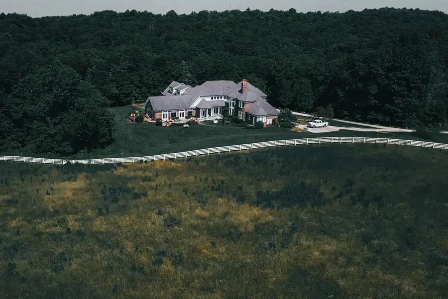 16187 Kreashbaum Road, Rockbridge, OH 43149 - Image #2