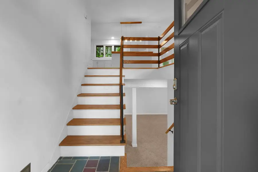 2939 Sharon Valley Road Ne, Granville, OH 43023 - Image #2