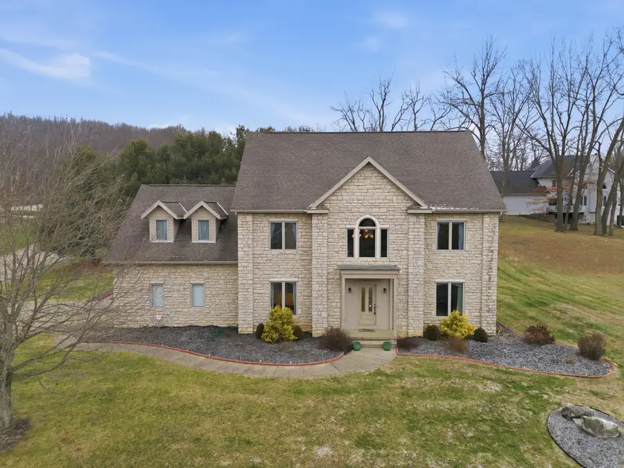 528 Gleneagles Drive, Newark, OH 43055 - #3