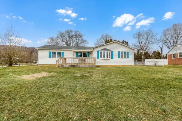 3188 Cypress Bend Drive, Newark, OH 43055
