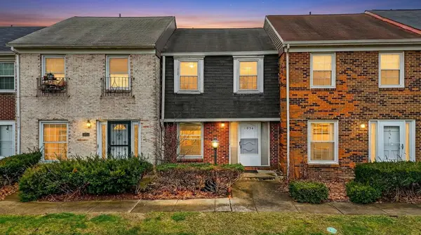 1056 Hardesty Place W, Columbus, OH 43204