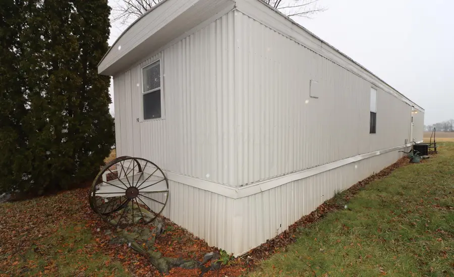 8565 Smith Calhoun Road, Plain City, OH 43064 - Image #3