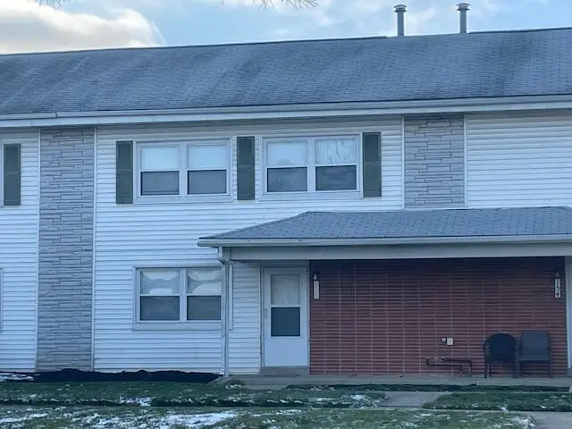 156 Buckeye Circle, Columbus, OH 43217 - #3