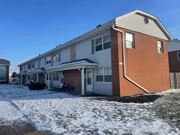 219 Buckeye Circle, Columbus, OH 43217