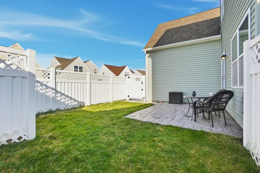 4581 Snowy Meadow Drive, Grove City, OH 43123 - Image #3