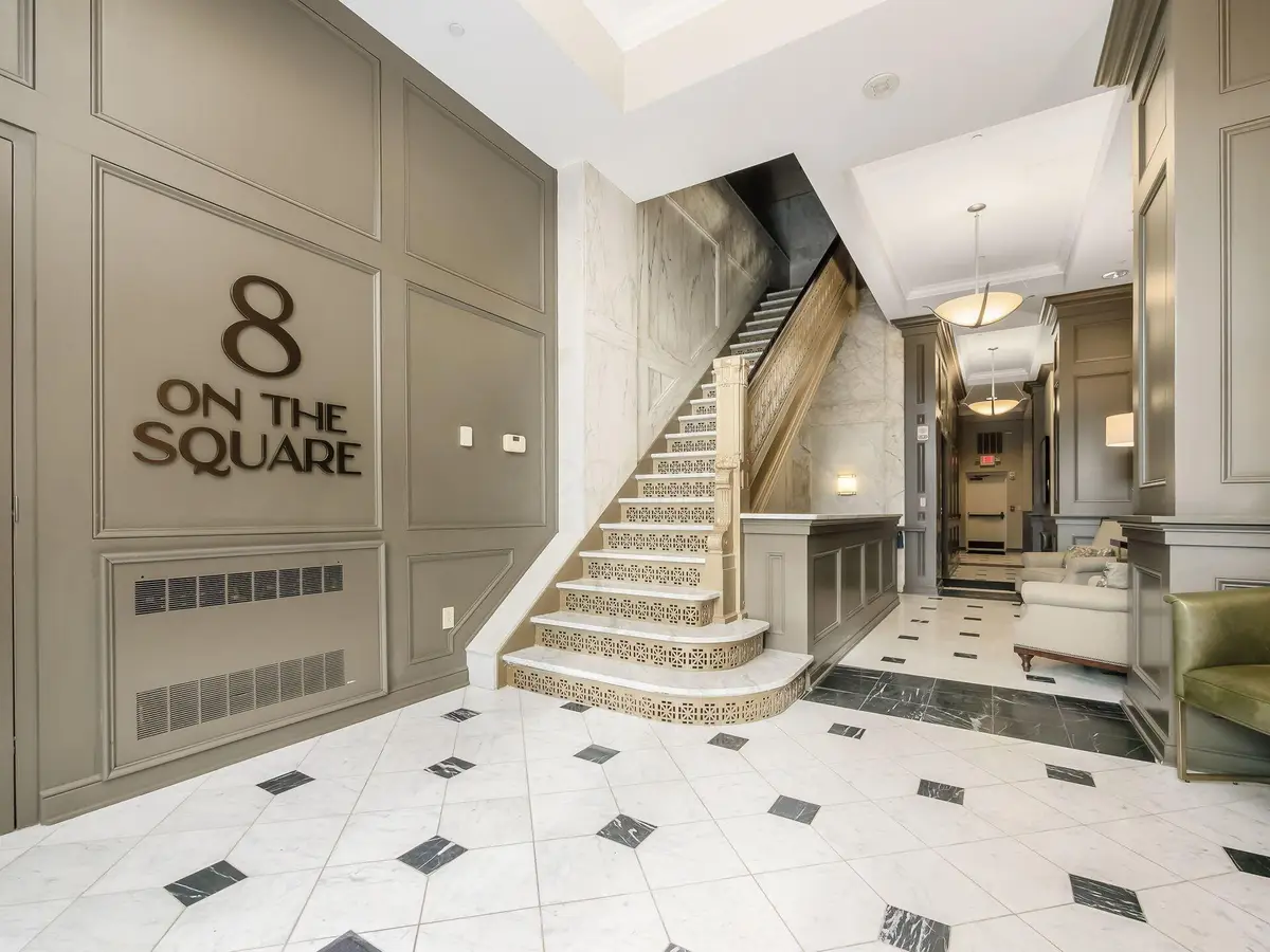 8 E Broad Street, Columbus, OH 43215 - Image #1