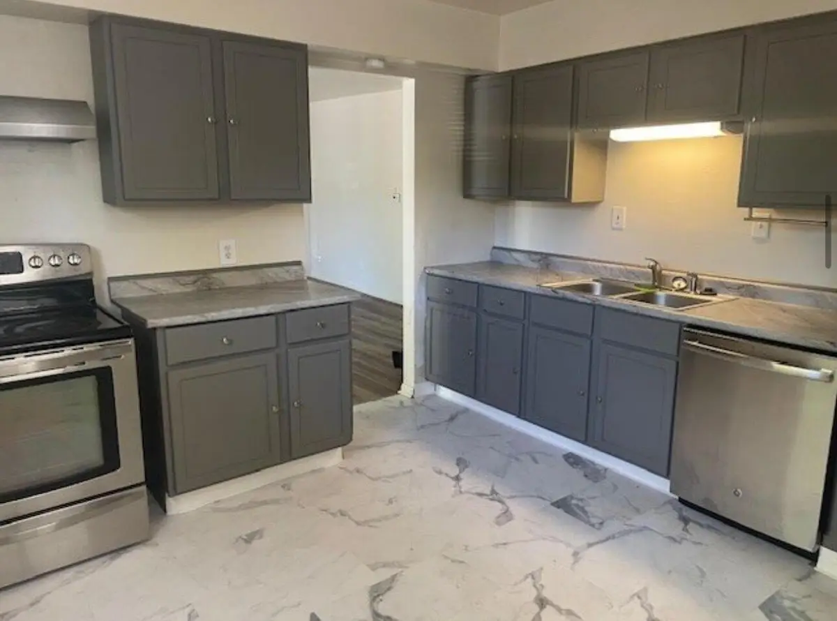 2250 Brentnell Avenue, Columbus, OH 43211 - Image #1