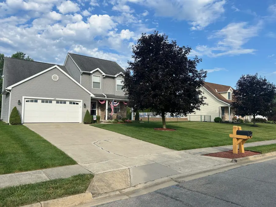 229 Stone Hedge Row Drive, Johnstown, OH 43031 - Image #2