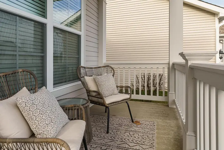 7652 Gateway Boulevard, Powell, OH 43065 - Image #2