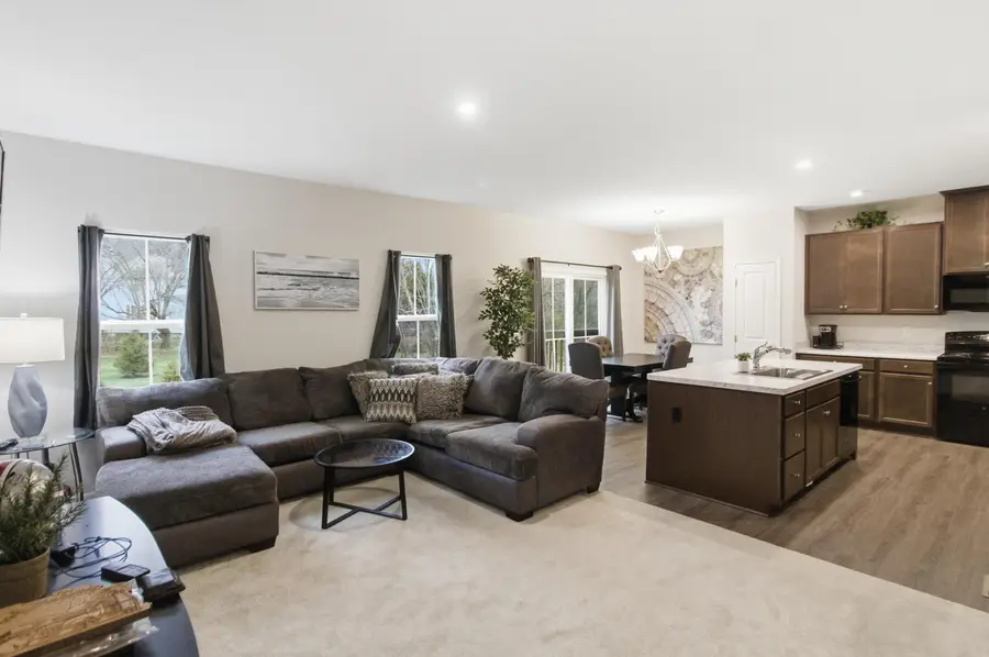 3876 Coach Trail, Grove City, OH 43123 - Image #2