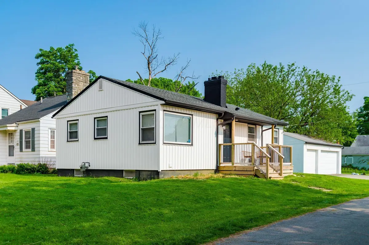 103 E Jeffrey Place, Columbus, OH 43214 - Image #1