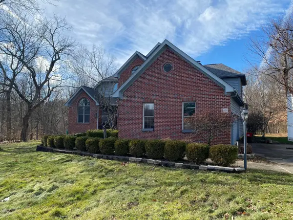 3420 Pine Ridge Drive, Lewis Center, OH 43035