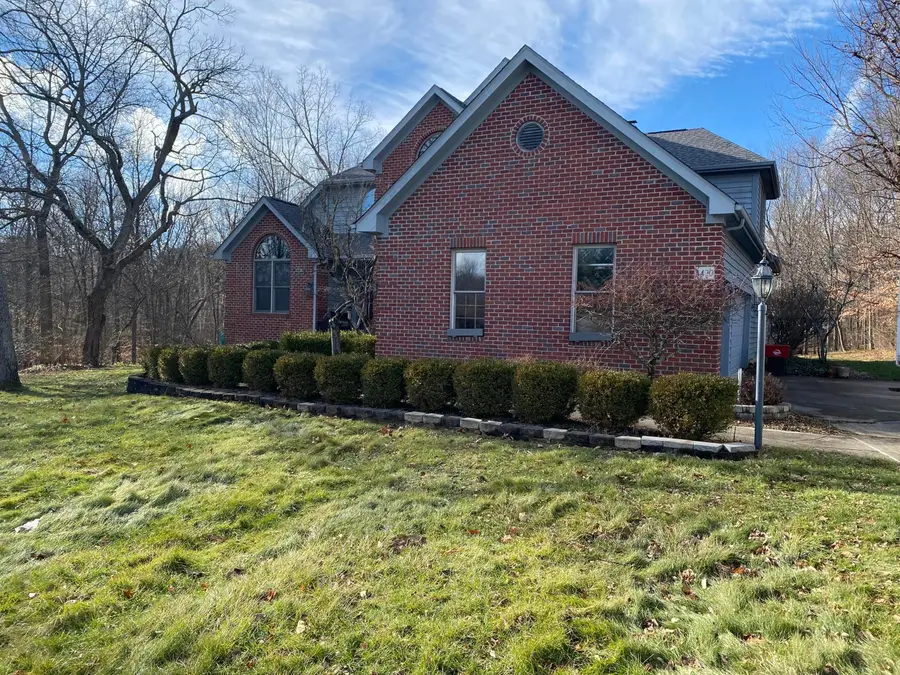 3420 Pine Ridge Drive, Lewis Center, OH 43035 - Image #2