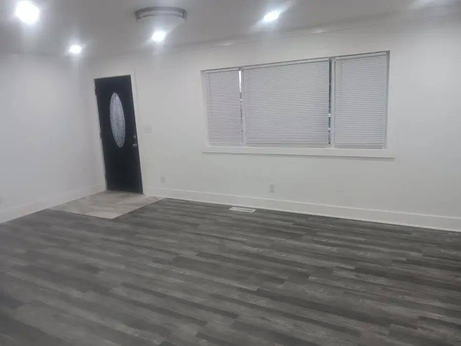 3990 Astor Avenue, Columbus, OH 43227 - #2