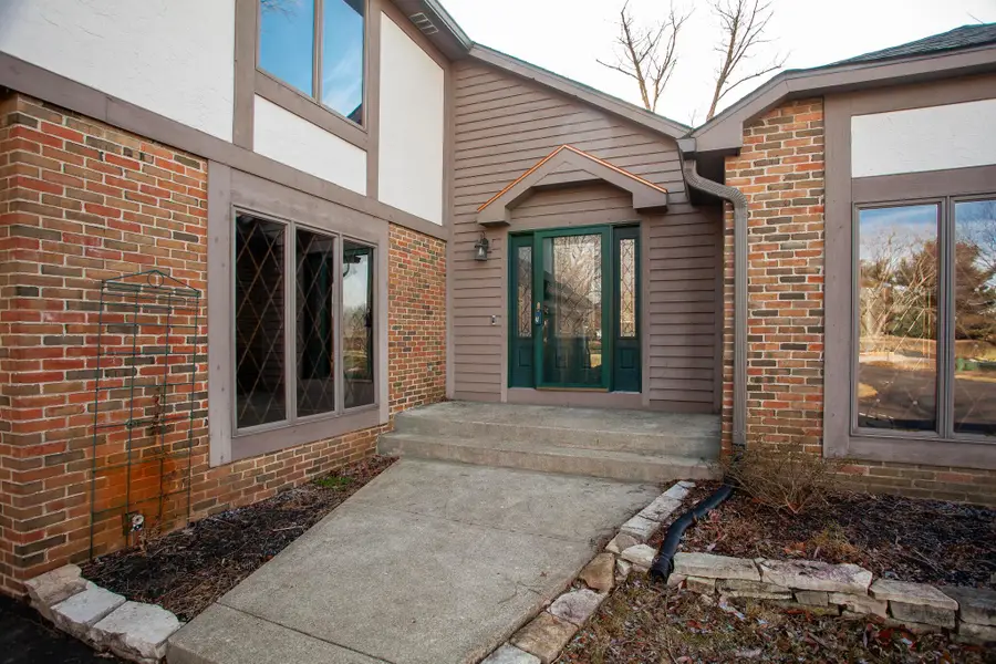 7564 Heatherwood Drive Nw, Canal Winchester, OH 43110 - Image #3