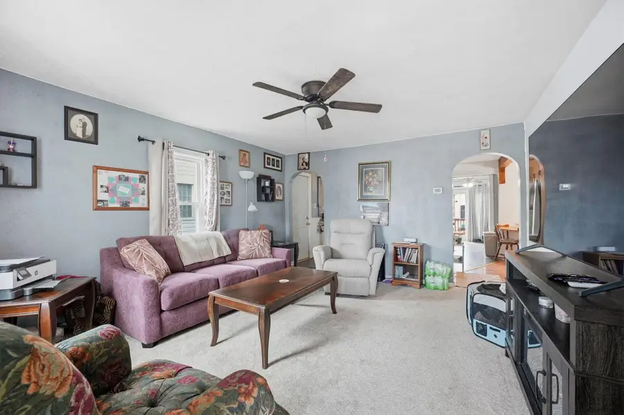 233 N Pierce Avenue, Lancaster, OH 43130 - Image #3