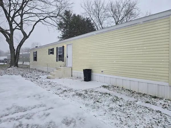 2445 Columbus-lancaster Road Nw, Lancaster, OH 43130