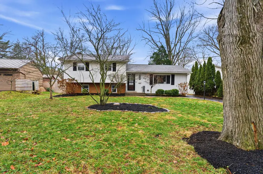 341 Canyon Drive N, Columbus, OH 43214 - Image #2