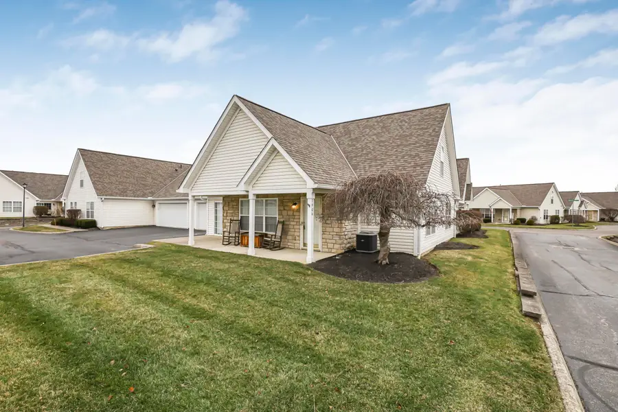 7904 Meadowlark Lane S, Reynoldsburg, OH 43068 - Image #3