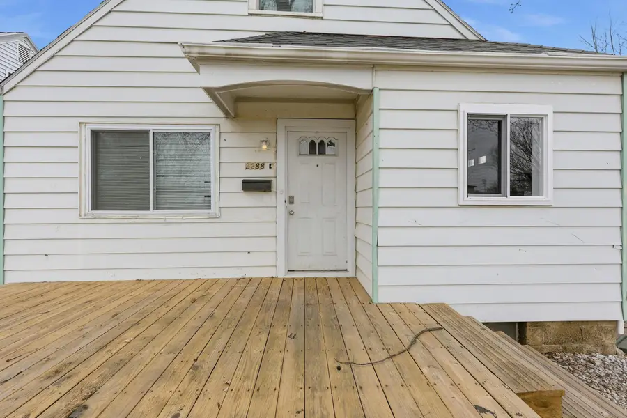 2288 Hiawatha Park Drive, Columbus, OH 43211 - Image #2