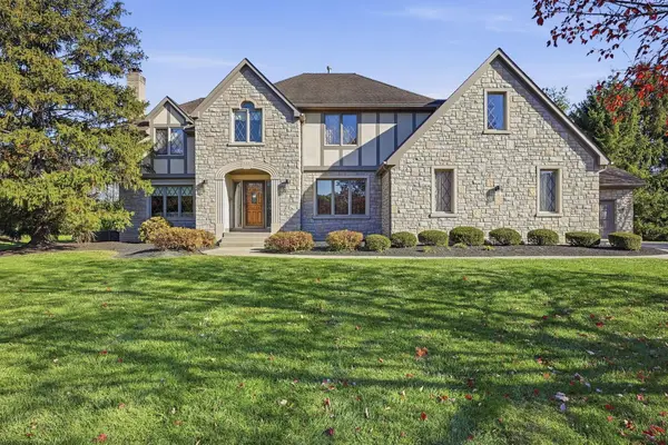 144 Valley Run Place, Powell, OH 43065