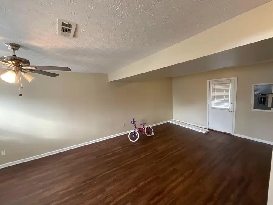 242 Monarch Drive, Pataskala, OH 43062 - Image #3