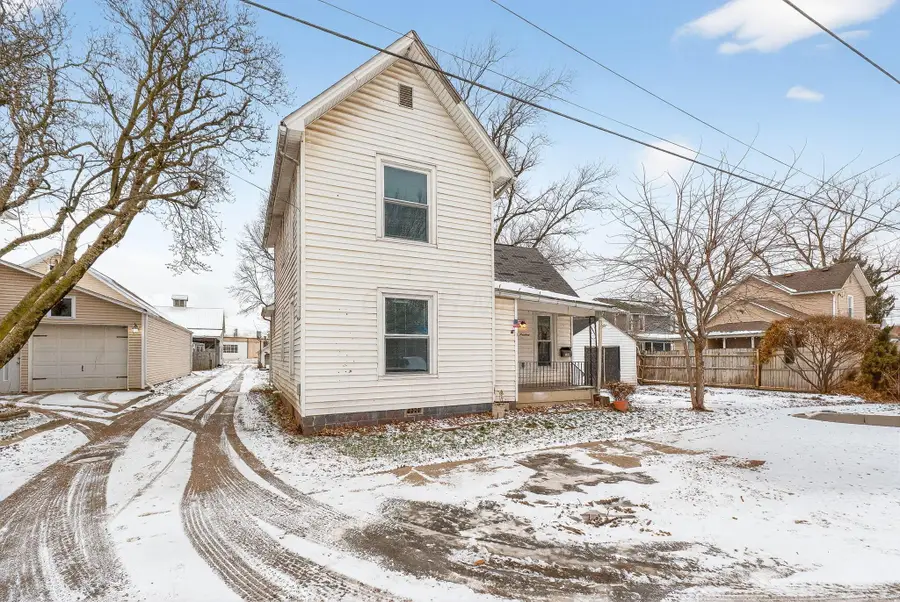 100 W Poplar Avenue, Newark, OH 43055 - #3