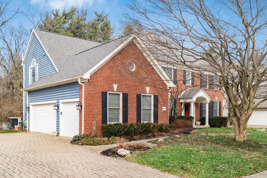 3276 Northampton Drive, Hilliard, OH 43026 - Image #3