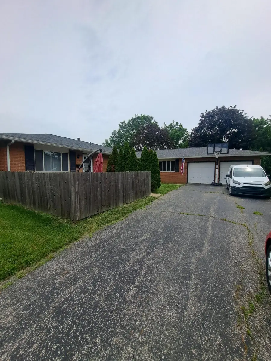 4818 Winterset Drive, Columbus, OH 43220 - Image #2