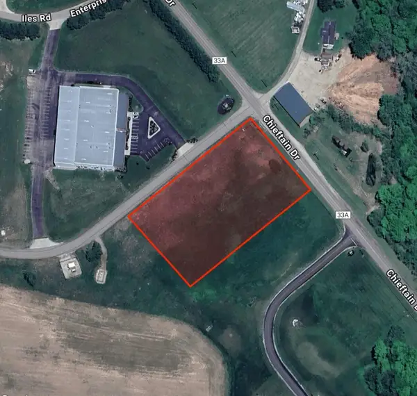 30313 Chieftain Drive, Logan, OH 43138