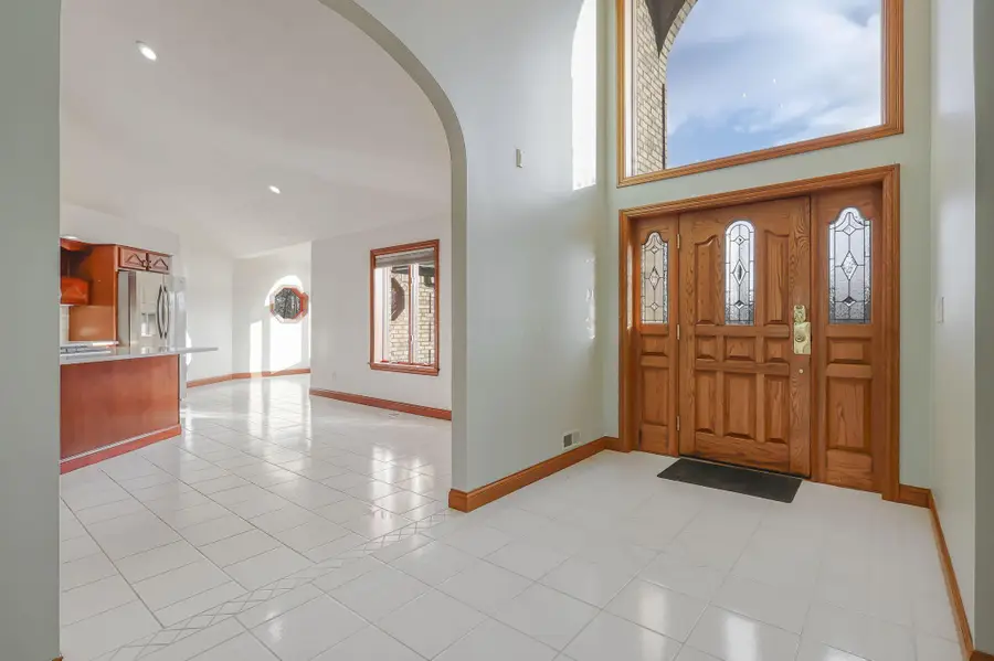 3100 Kropp Road, Grove City, OH 43123 - #2