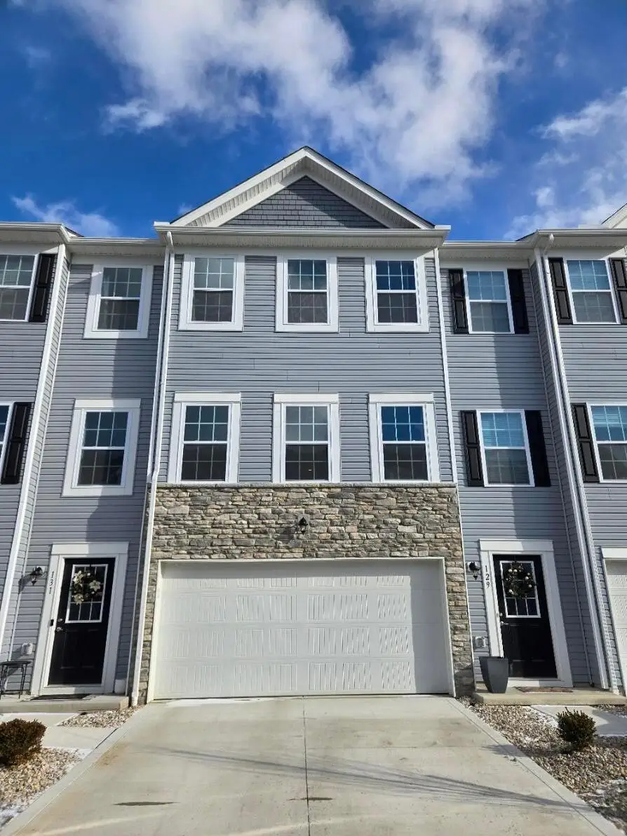 131 Coyote Willow Drive Sw, Reynoldsburg, OH 43068 - Image #1