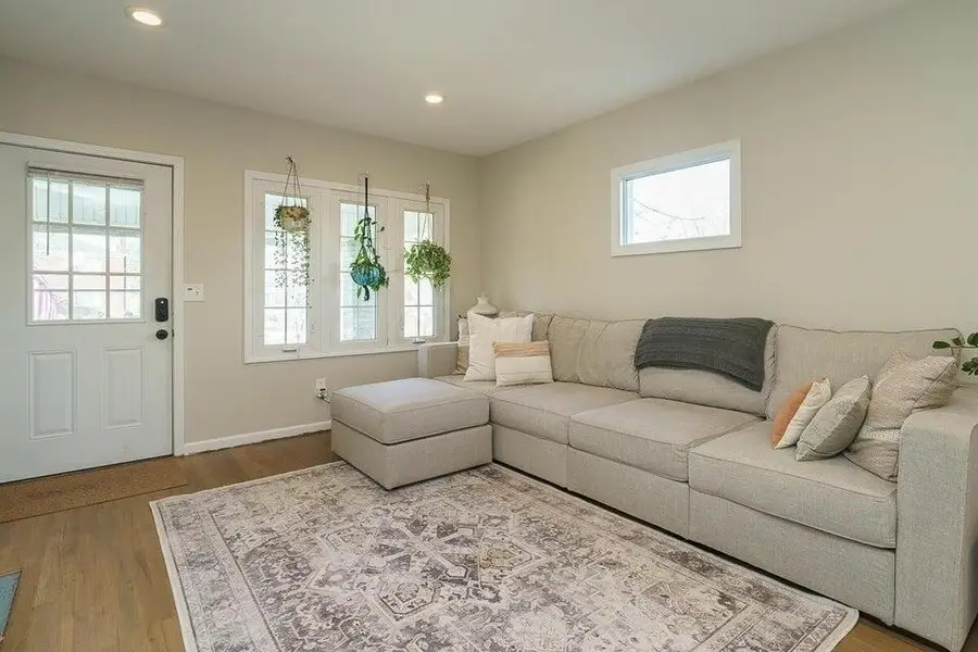 866-870 Northwest Boulevard, Columbus, OH 43212 - Image #3