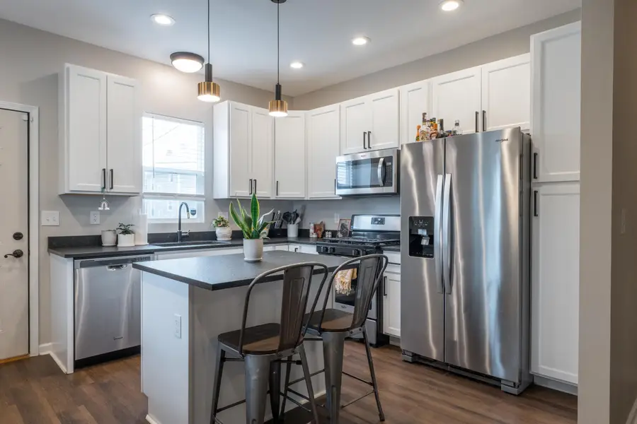 104 S Cypress Avenue, Columbus, OH 43222 - #3