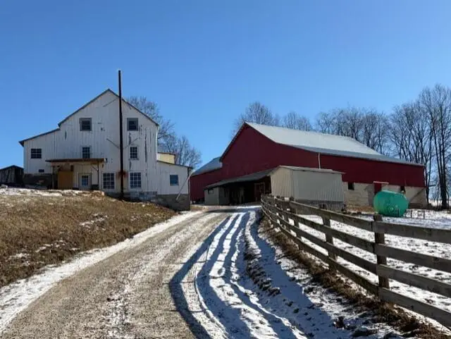 540 Flagdale Road S, Junction City, OH 43748 - #2