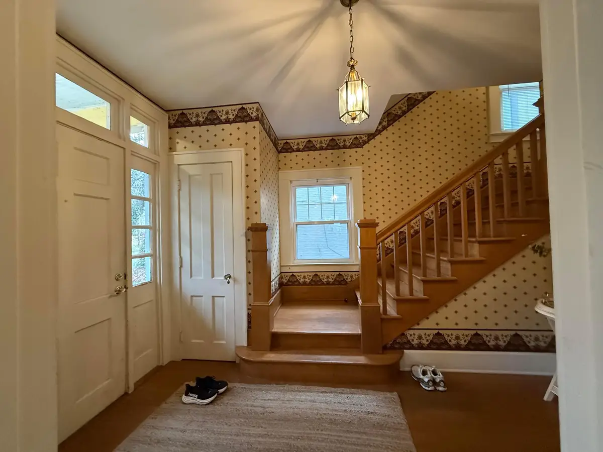 128 S Main Street, Granville, OH 43023 - Image #1