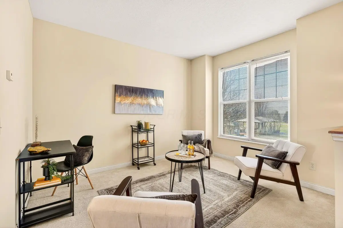 324 Benedetti Avenue, Columbus, OH 43213 - Image #1