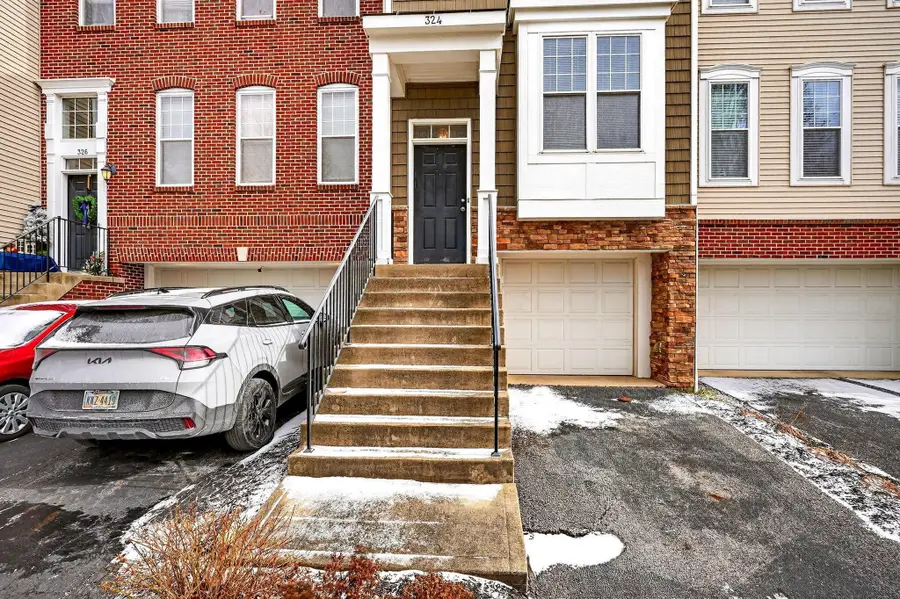 324 Benedetti Avenue, Columbus, OH 43213 - Image #2