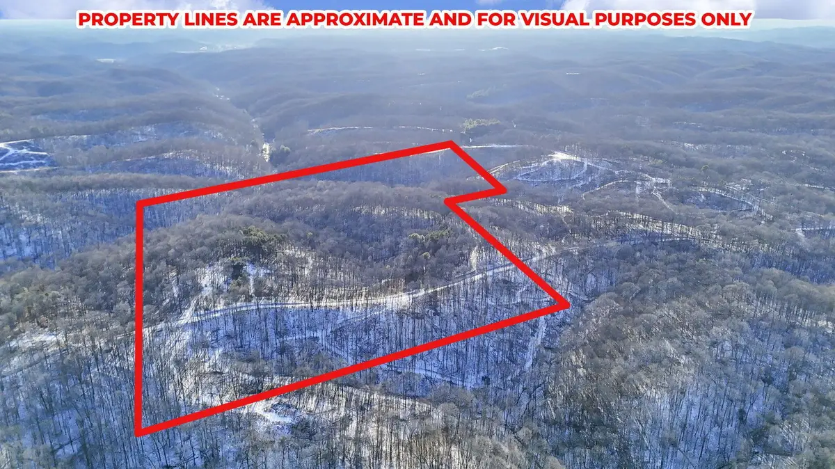 29225 Gearing Ridge Road, McArthur, OH 45651 - Image #1