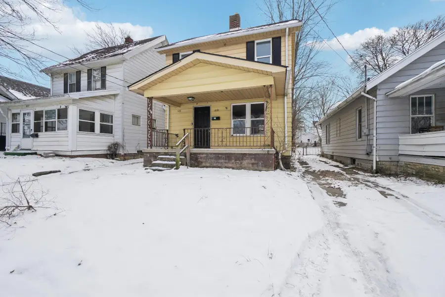1821 Talbot Street, Toledo, OH 43613 - #3