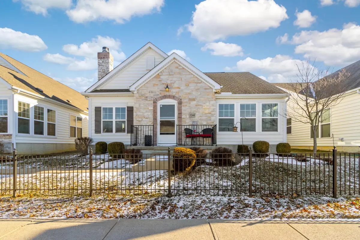 5544 Knollbrook Drive, Westerville, OH 43081 - Image #1