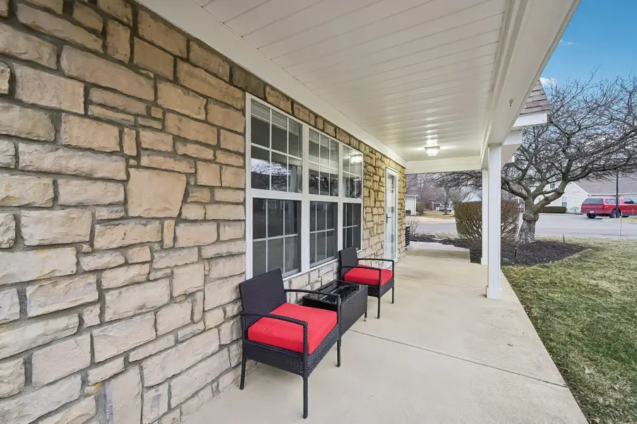 7811 Meadowlark Lane N, Reynoldsburg, OH 43068 - Image #2