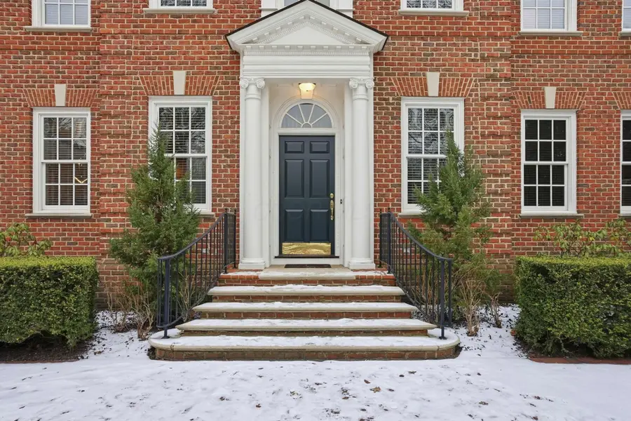 16 Wiveliscombe, New Albany, OH 43054 - Image #3