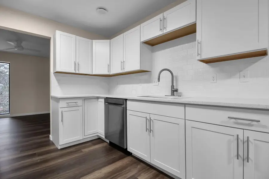 695 Tall Oaks Drive, Newark, OH 43055 - #2