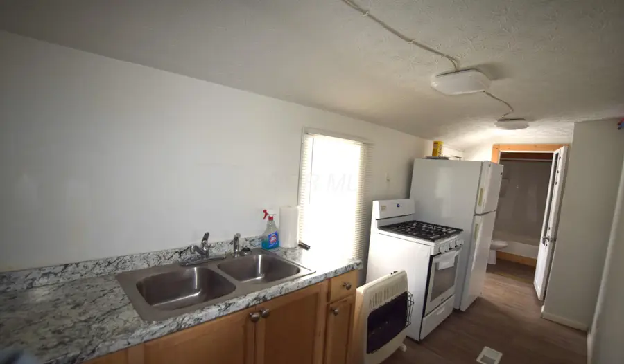 213 E Main Street, Junction City, OH 43748 - #3