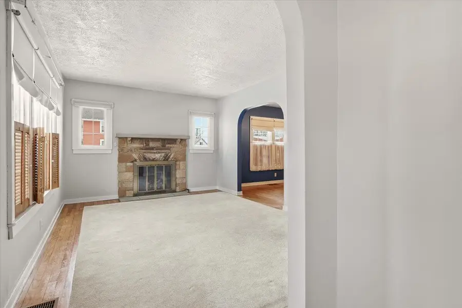 309 W Walnut Street, Mount Vernon, OH 43050 - Image #2