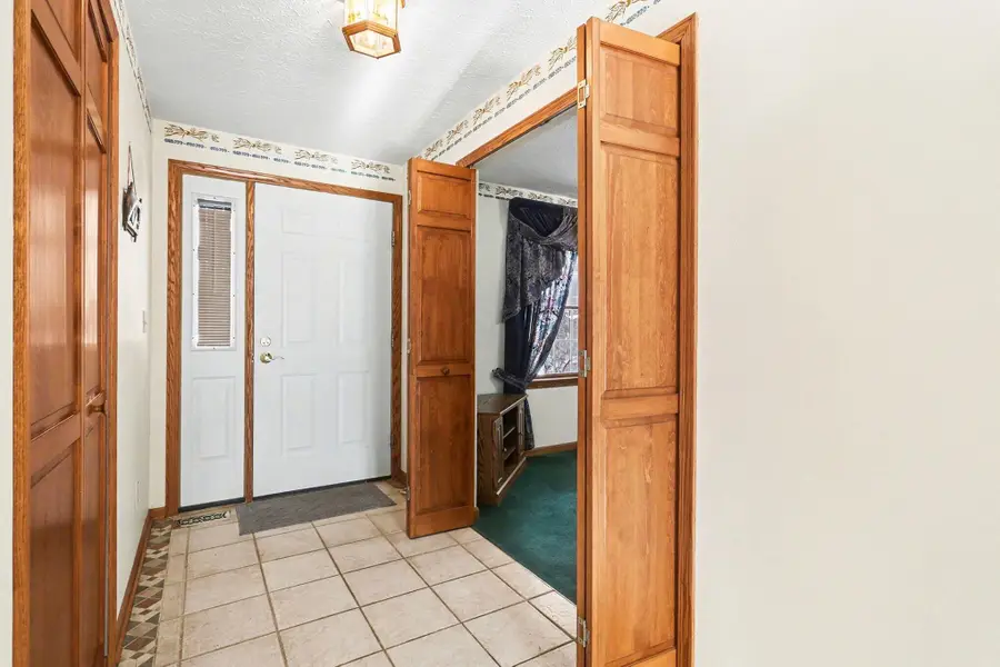 7754 Old Delaware Road, Mount Vernon, OH 43050 - Image #2