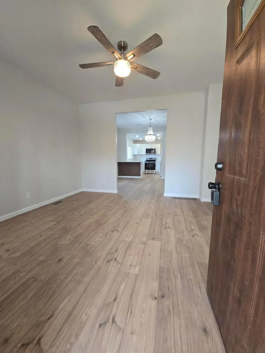 1398 Lockbourne Road, Columbus, OH 43206 - Image #2