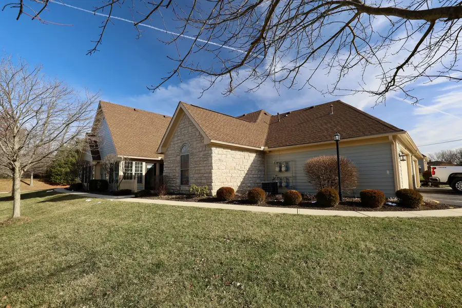 1275 Stonington Court, Lancaster, OH 43130 - #2